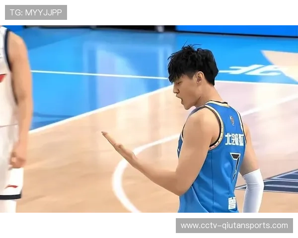 广东男篮八连胜遭北京终结，徐杰伤退雪上加霜